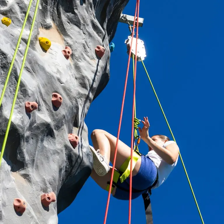 escalade_basedeloisirsSaint-Victurnien (1)