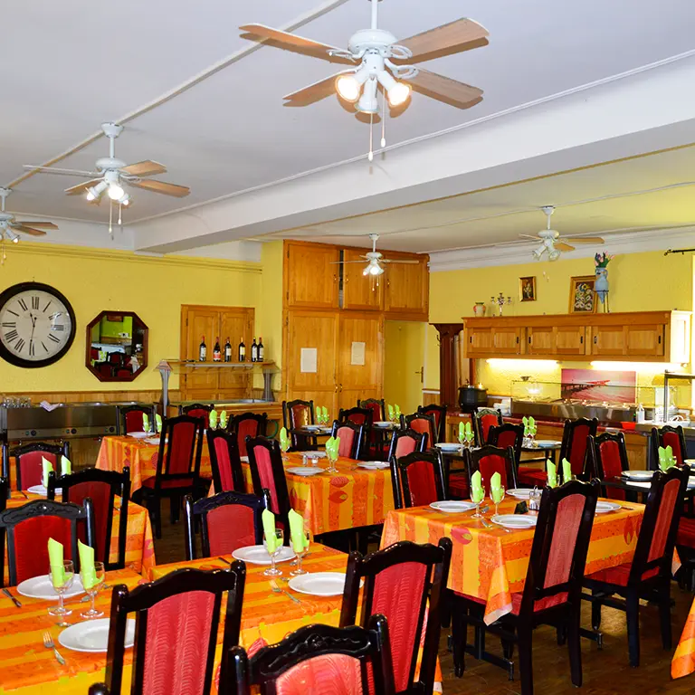 salle-hôtel-restaurant-lescale-gourmande_3