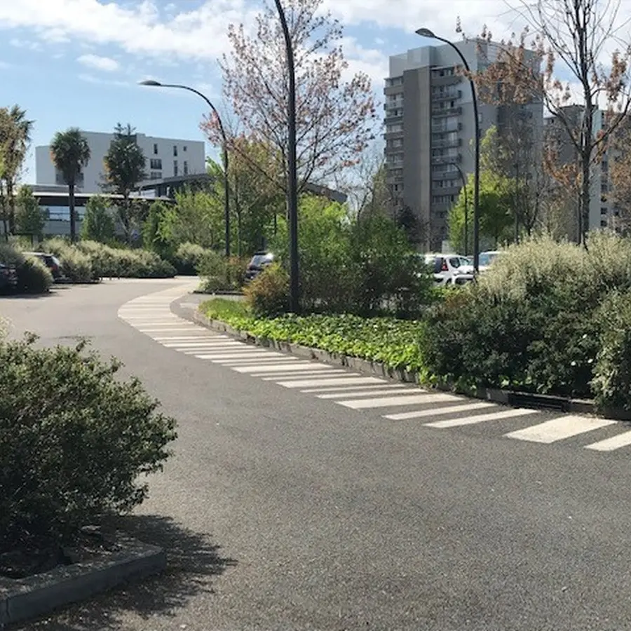 parking relais catherine de Bourbon 1 - places