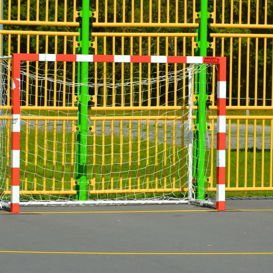 Terrain omnisports - Saint-Maurice-les-Brousses