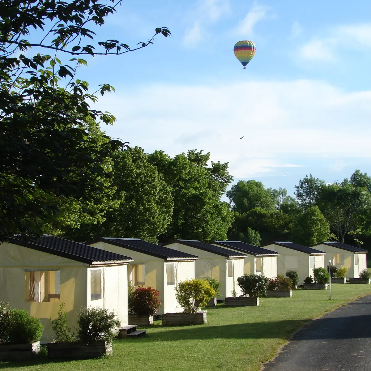 Tithome - Camping Au Coeur de Vendôme