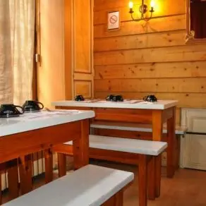 200846_tn-7285618-dsc_0992