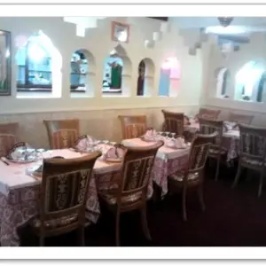 200034_restaurant_agra_salle