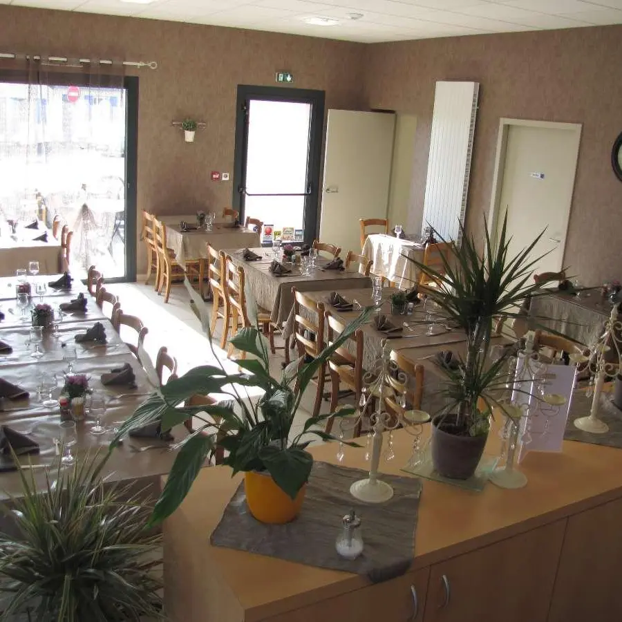 200043_3e76e444-22d1-4e6a-afea-9bc2b68abeaf_page_galerie