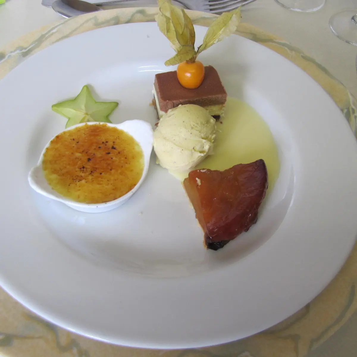 200044_3f61911d-3c9c-4fc3-a3cd-4635da27088b_page_galerie