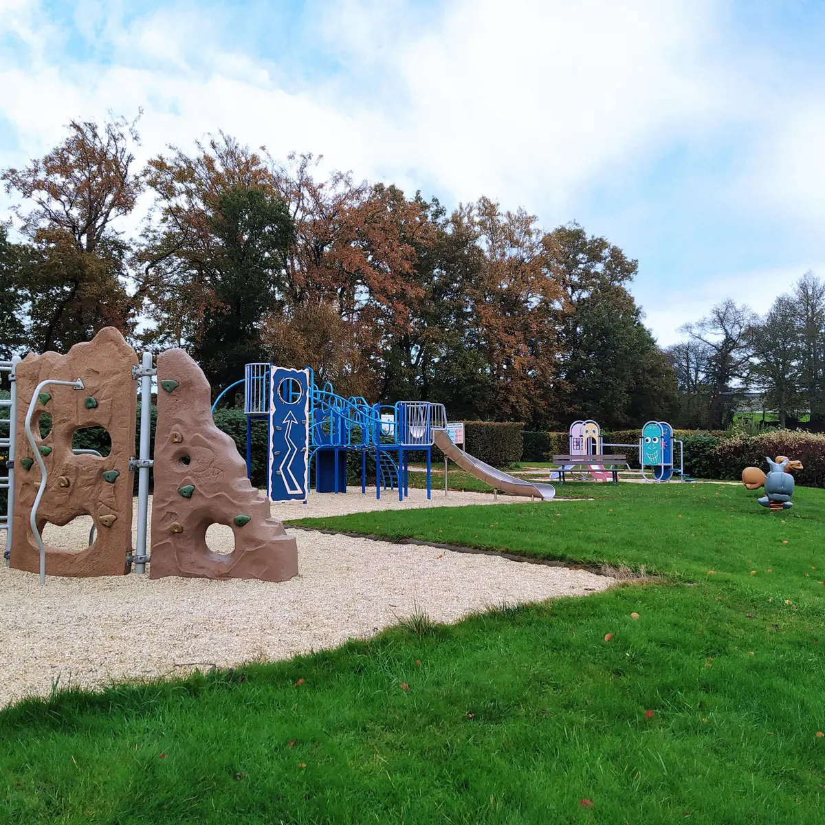 Fougerolles du plessis aire de jeux - 11