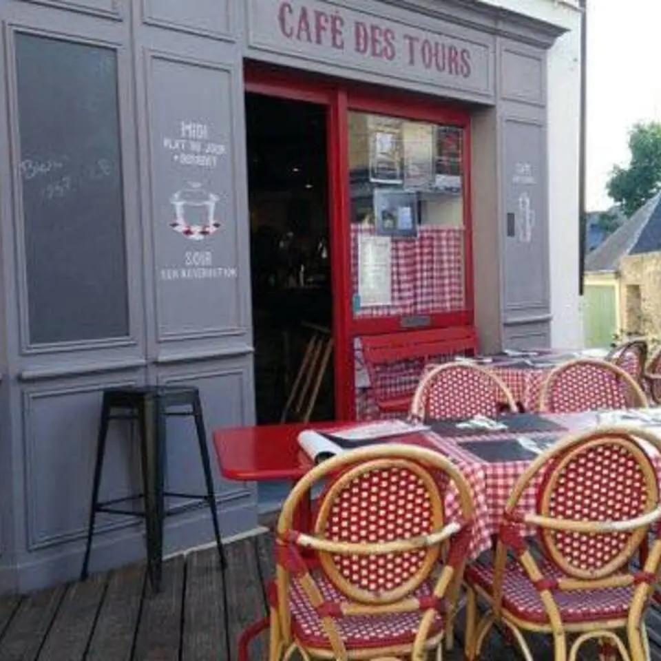 HLO53-bistrotcafetcouetteexterieur