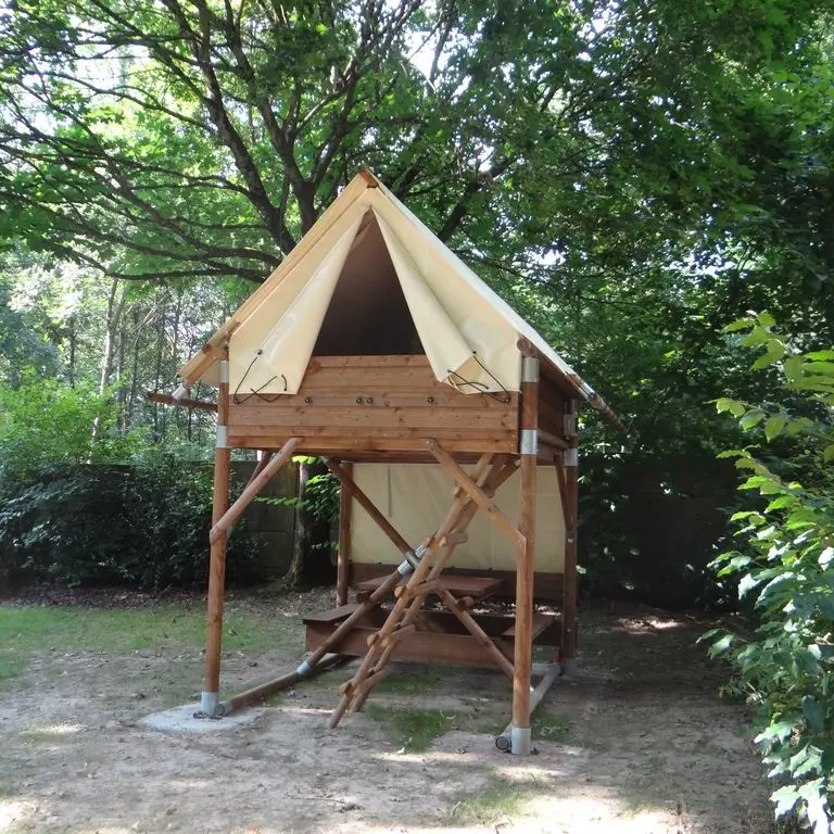 HLO-tente-bivouac-camping-parc-01