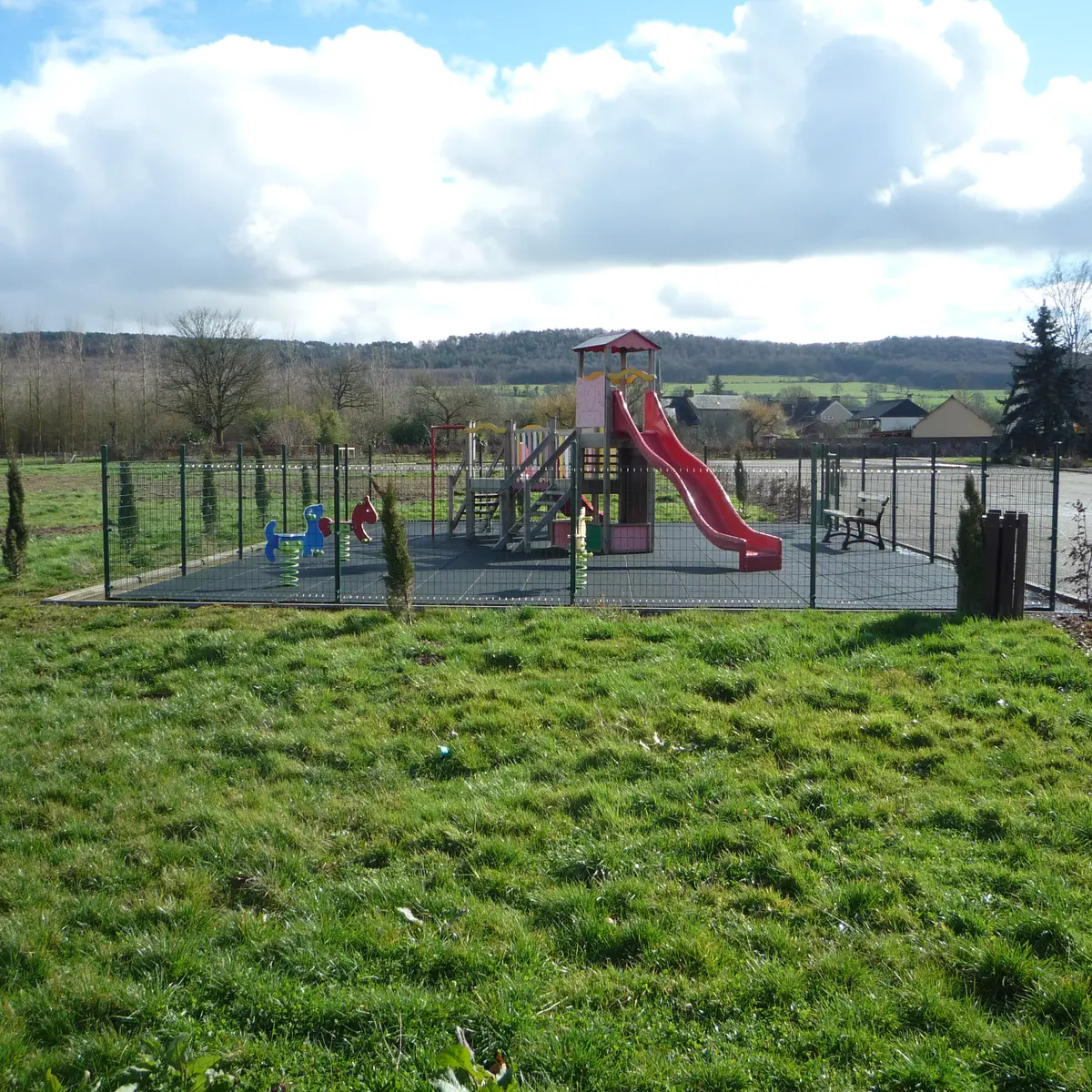 Aire de jeux - halte équestre