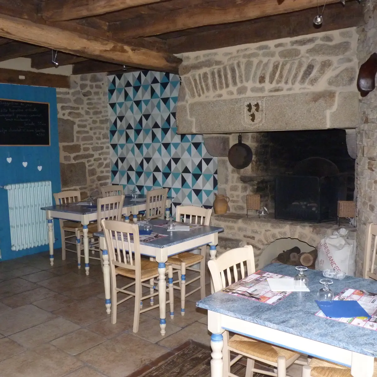 creperie-du-menhir-gorron-53-res-1