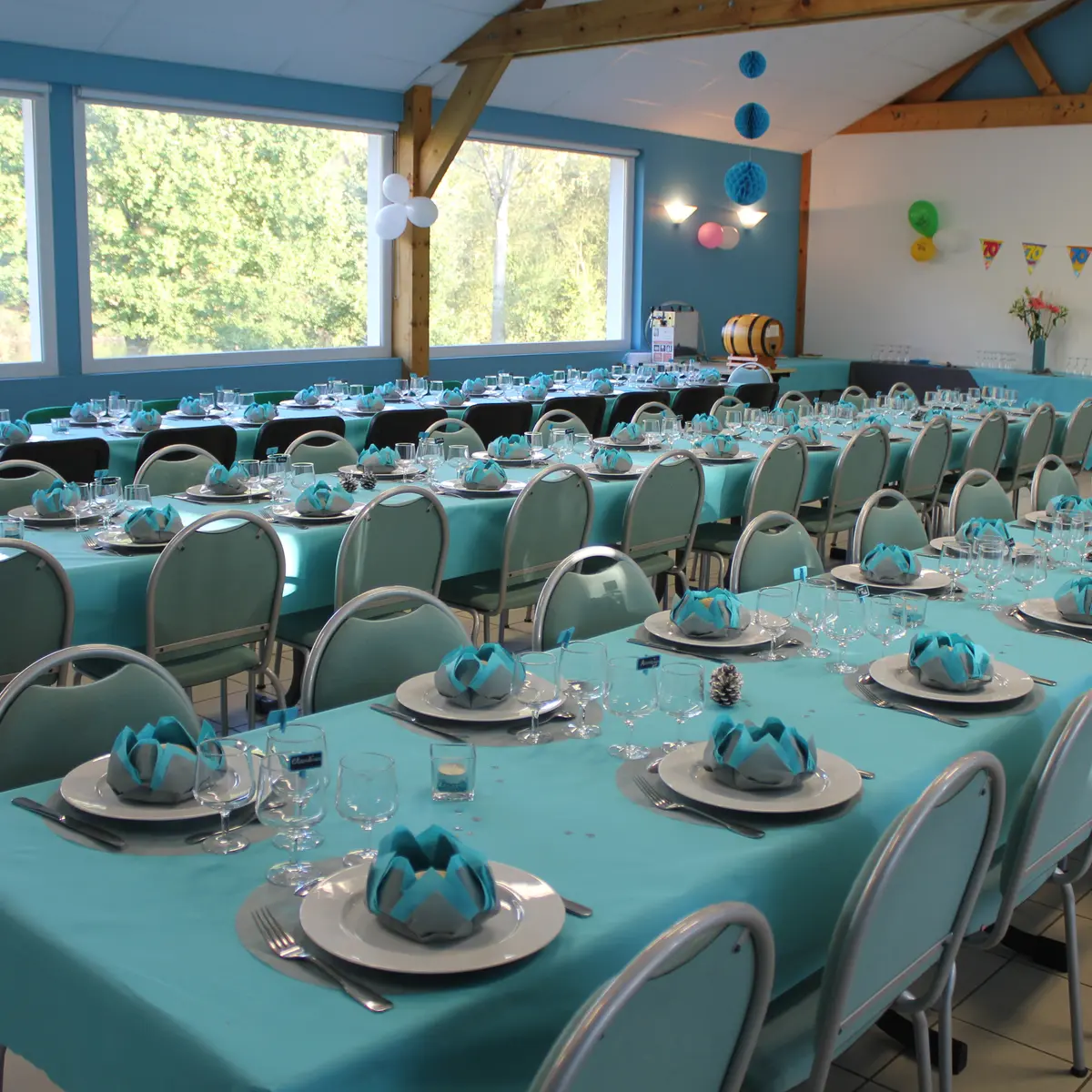 SALLE DE RECEPTION DECOREE