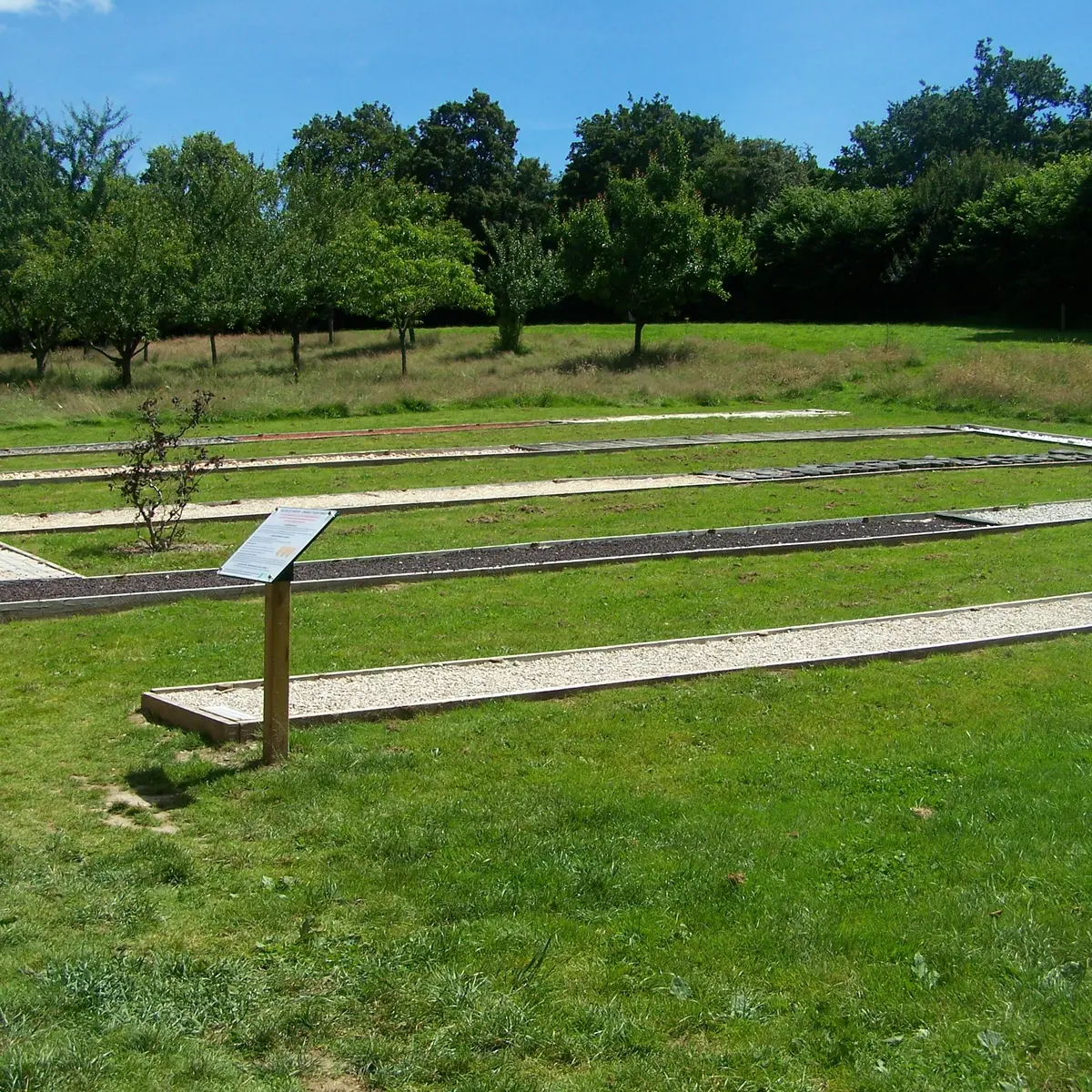 Sentier des Vanupieds au Domaine du Gasseau