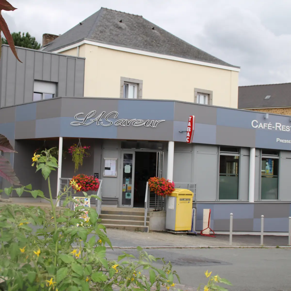 restaurant-la-saveur-oisseau-53-res cp mairie oisseau