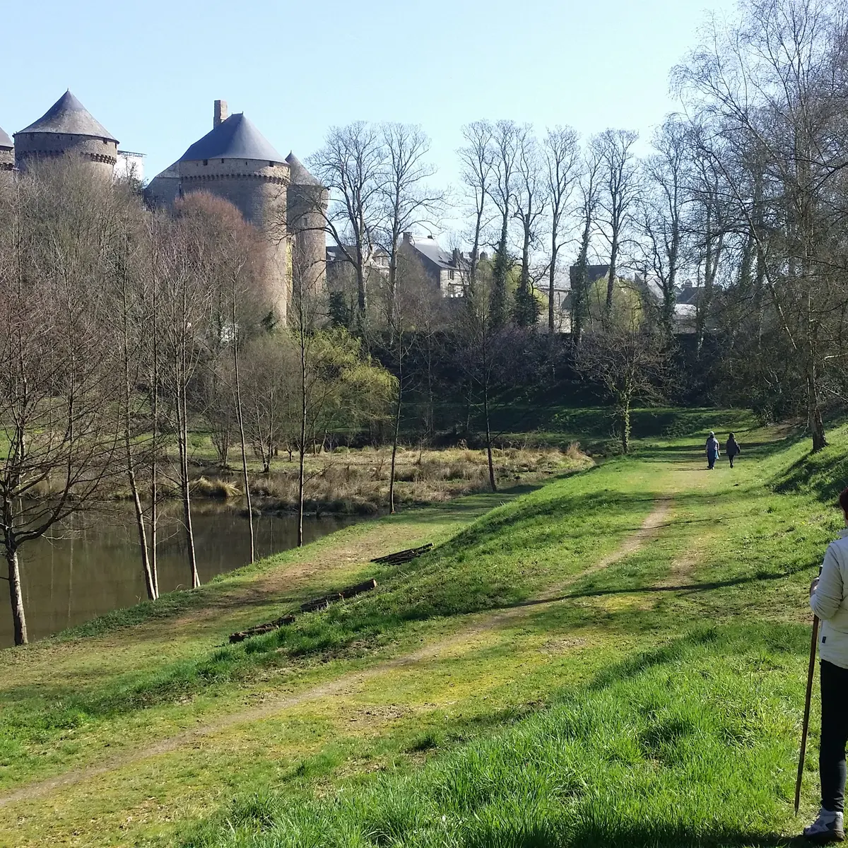 sentier-du-ruisseau-Lassay