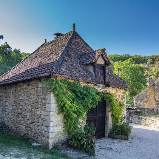 Village de Peyrilles