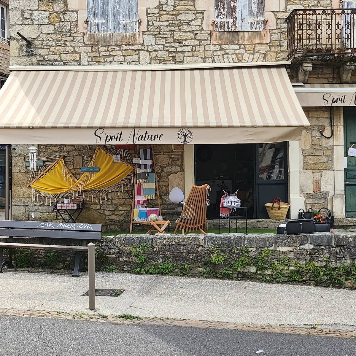 Terrasse avenue Laveyssière