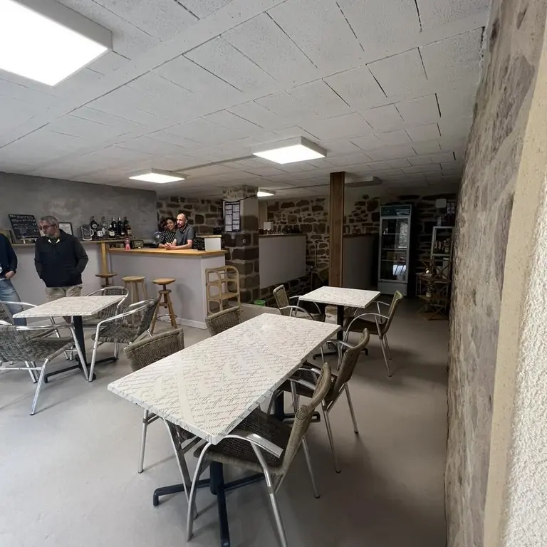 SÉRILH’BAR-bar
