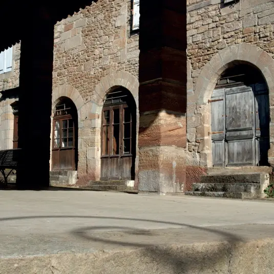 Lacapelle - Marival : La Halle