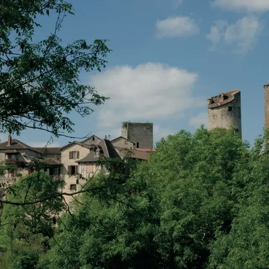 Cardaillac : Vue du Village de Cardaillac et de son Fort