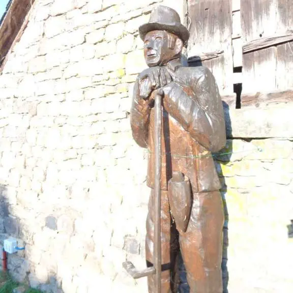 Lostanges - Monts et vallées 4 - VTT
