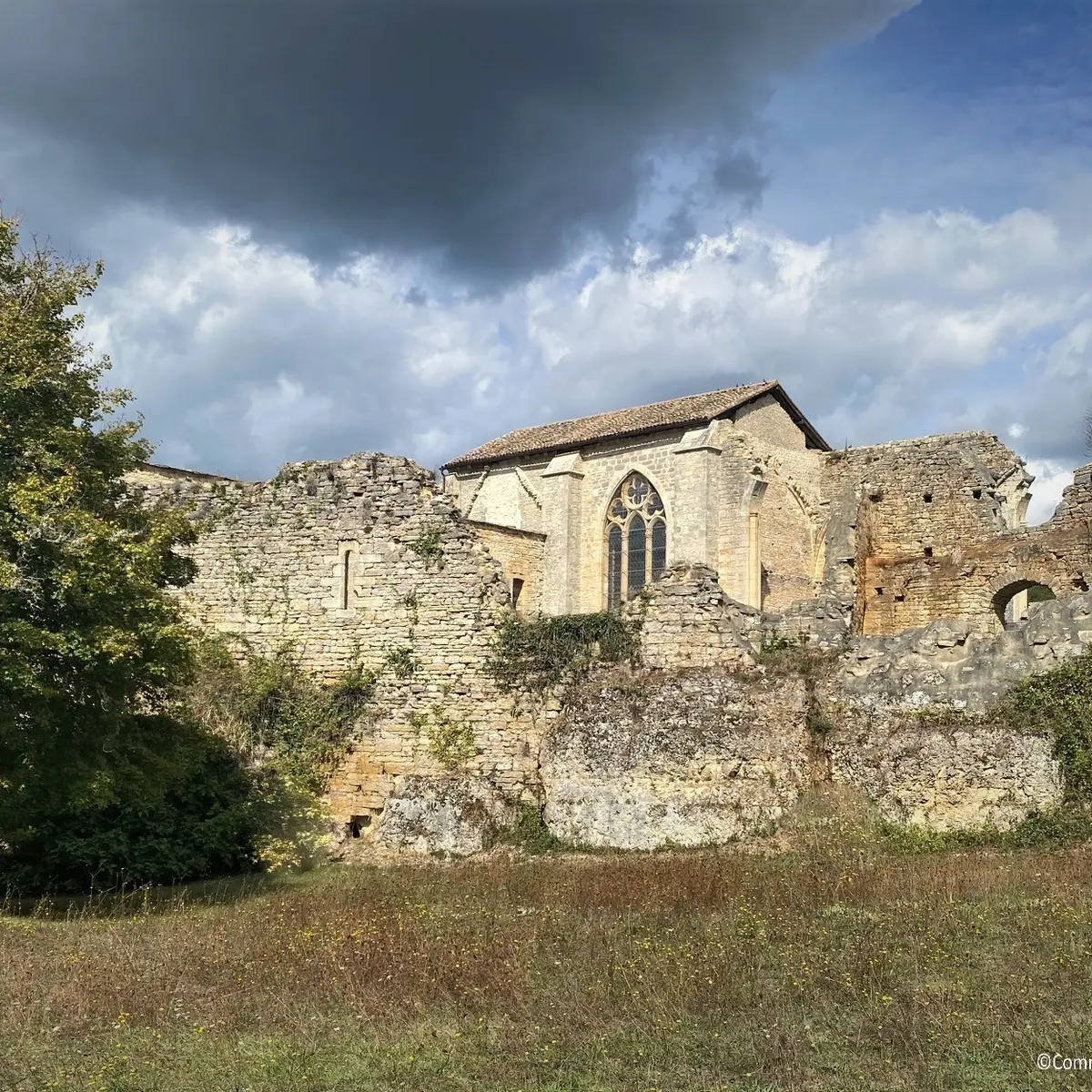 Abbaye Nouvelle - Léobard