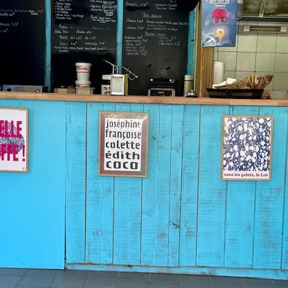 snack--pizzeria-guinguette-de-la-plage-saintcirqlapopie