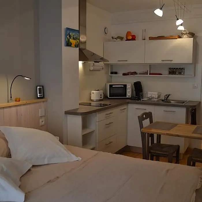 Fumel-Aux-blanches-pierres-Gite-Malbec-Pavy-et-Orny-interieur