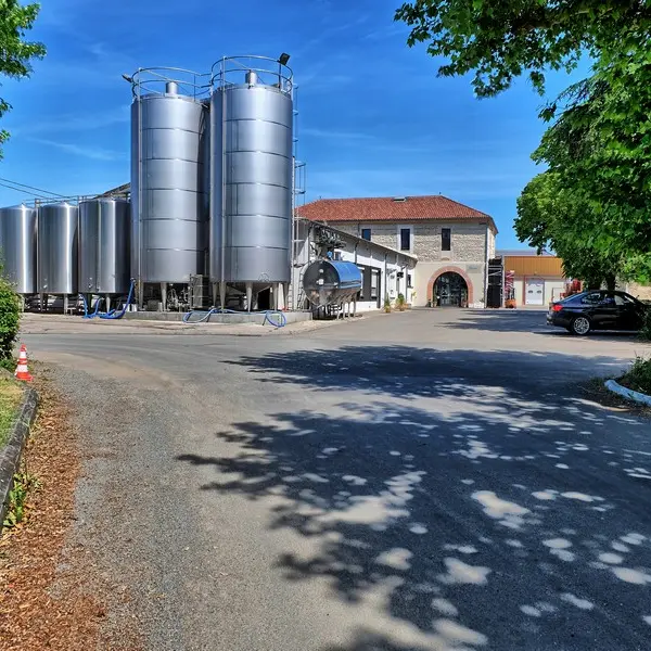 OTLT_DEG_Fromagerie BAECHLER_Le Temple sur Lot_extérieur