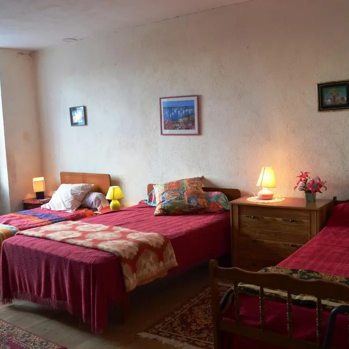 HLOAQU047FS0012M_Saint-Front_gîte du pigeonnier_Escourre_chambre1