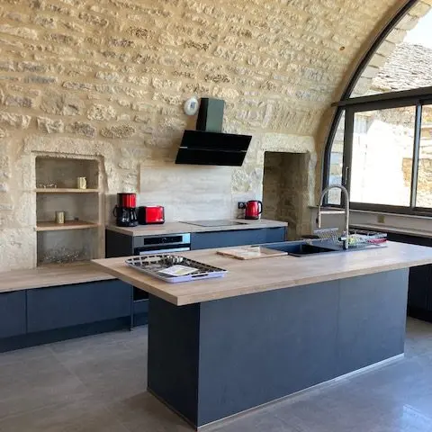 Cuisine-1er-etage--rotated