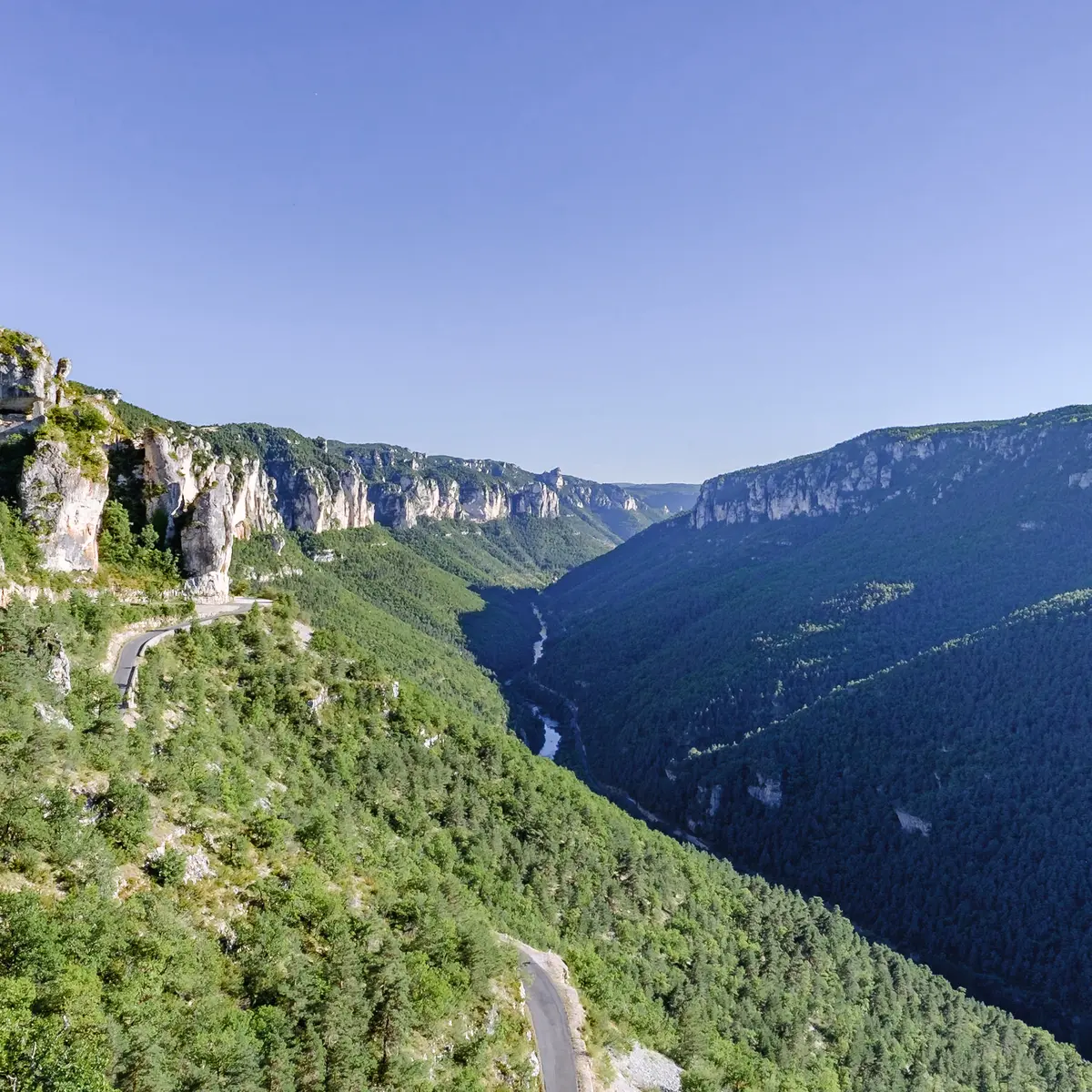 Vue depuis randonnée la Caxe_1