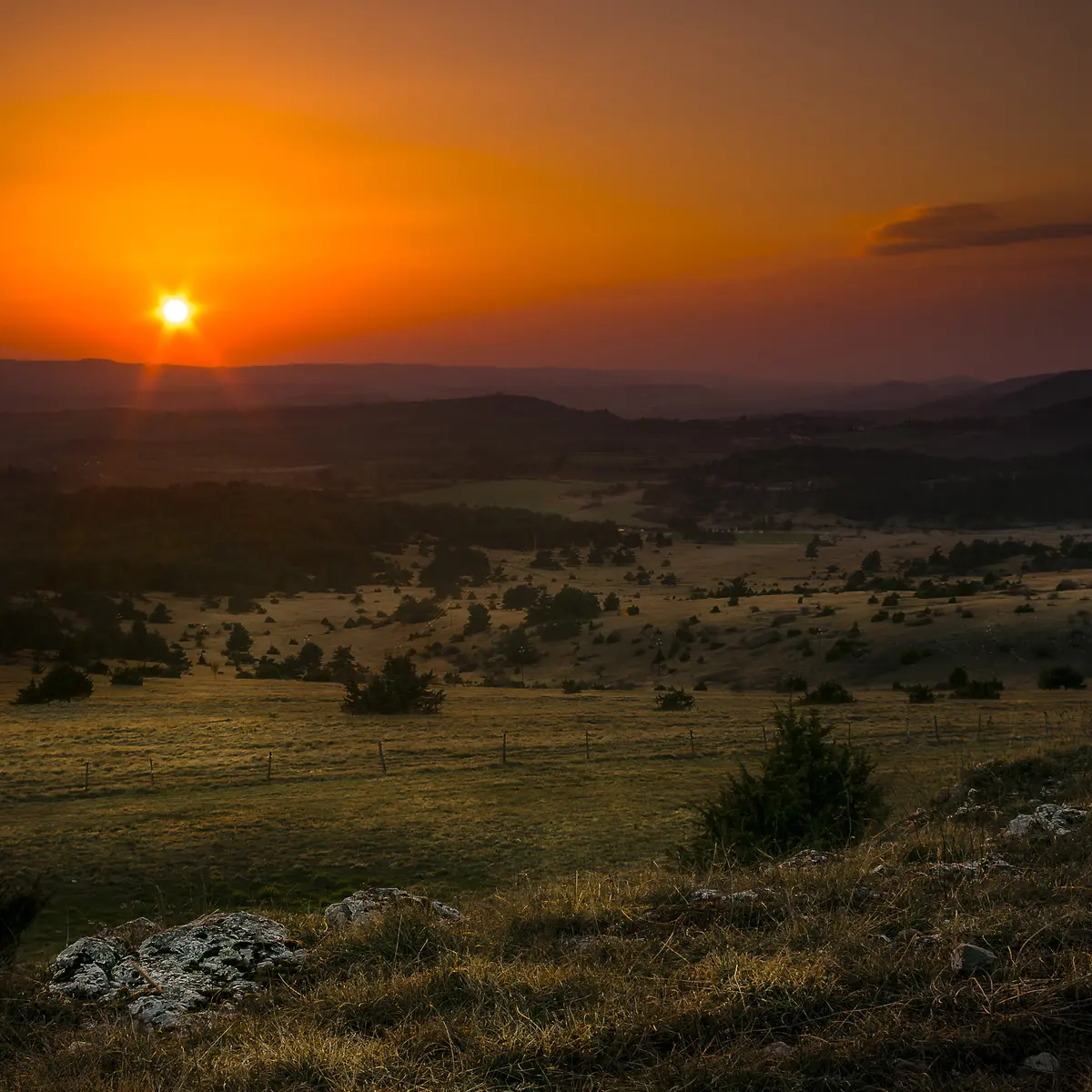 coucher de soleil sur la devèze_1