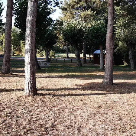Aire de pique-nique - Hauteville - Avenue du Sud (2)