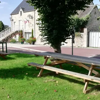 Aire de pique nique saint malo de la lande (9)