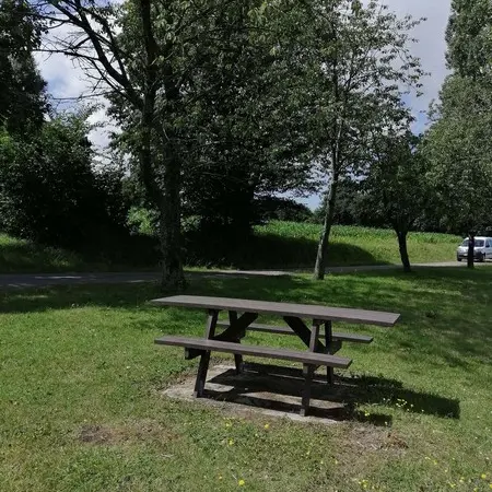 Aire pique nique contrieres les mezieres (1)