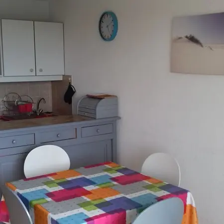 donville-les-bains-meuble-marcault-4