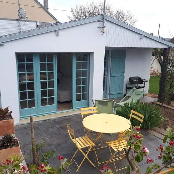 donville-les-bains-meuble-le-petit-chausey-0
