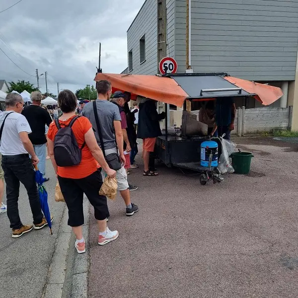 les-grillades-du-bout-du-monde-bricqueville-sur-mer-1