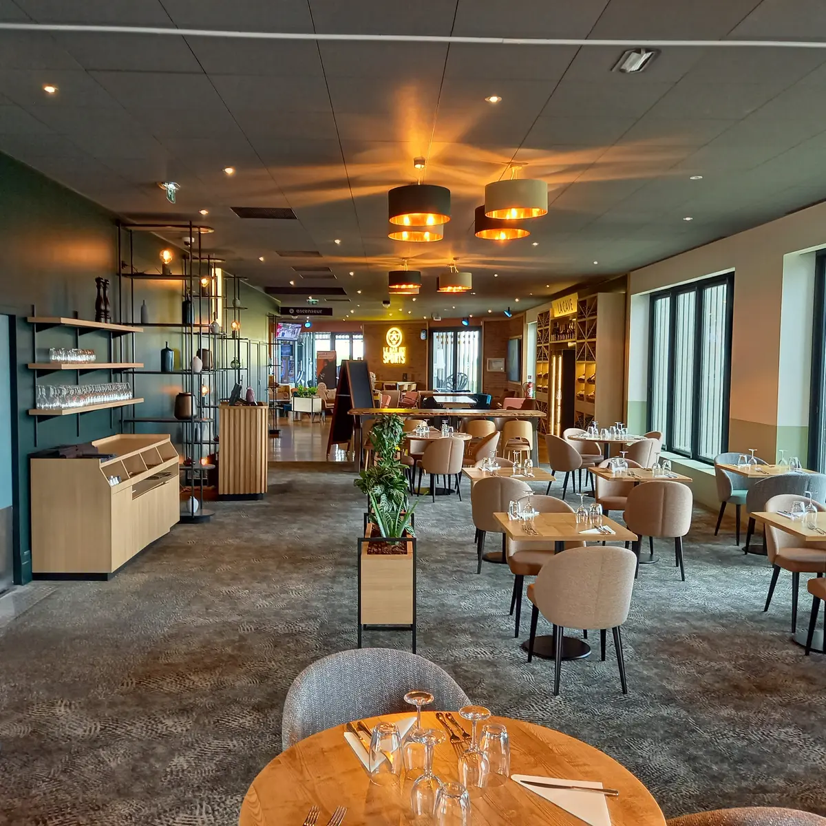 Le Comptoir Joa - Casino Lac du Der Giffaumont-Champaubert