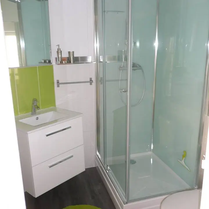 gite-la-canopee-chalons-chlorophylle-salle-bain