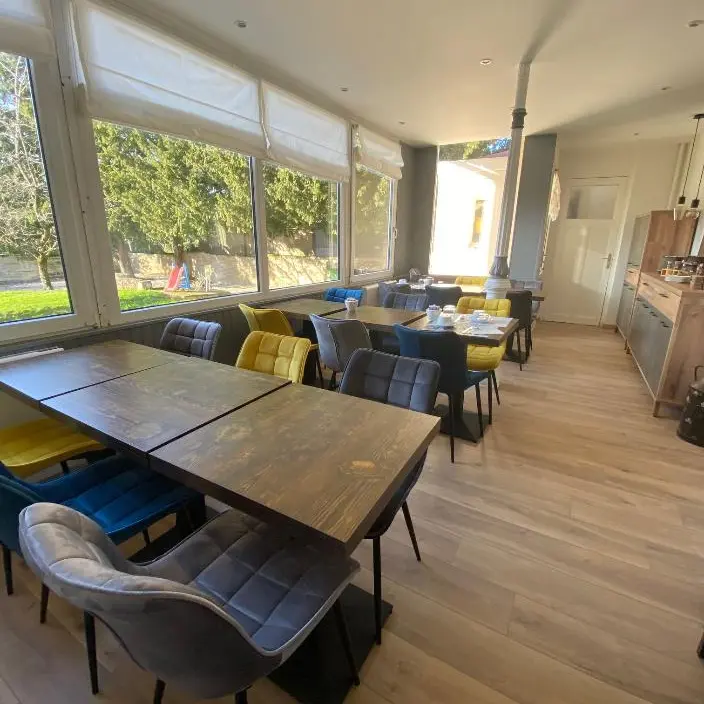 Hôtel Picardy - salle petit-déjeuner