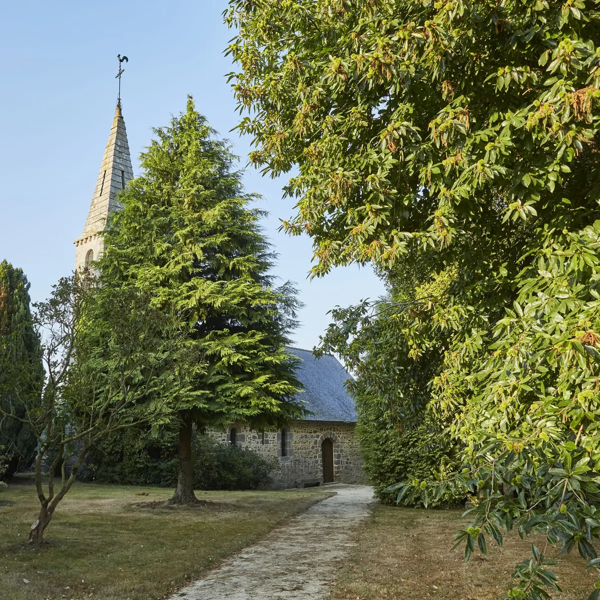 landivy-chapelle-du-pont-aubray-Circuit des ruines de l'abbaye