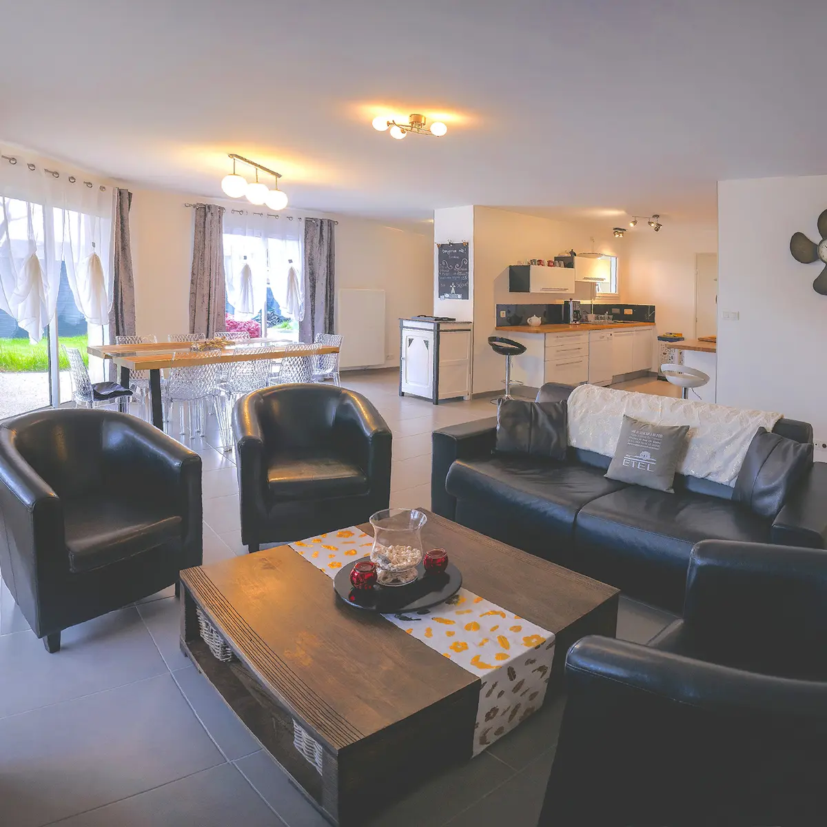 056MS000194_LeRouzo_Salon �3 web