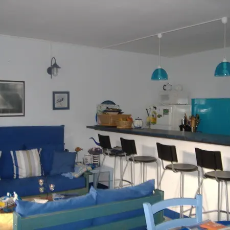 056MS000335-MorbihanConciergerie_salon