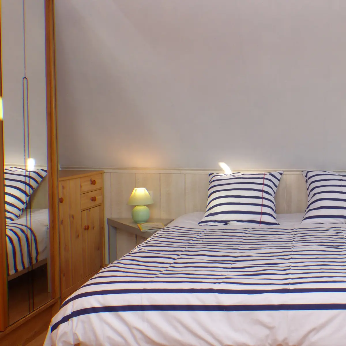 056MS000491_Morbihanconciergerie_chambre