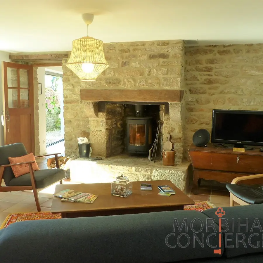 056MS000416_MorbihanConciergerie_salon