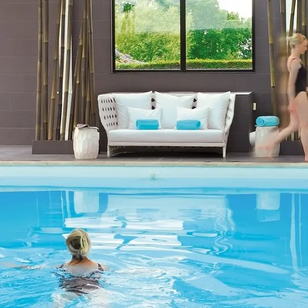 Piscine - spa - hôtel Roi Arthur - Ploërmel - Brocéliande - Bretagne