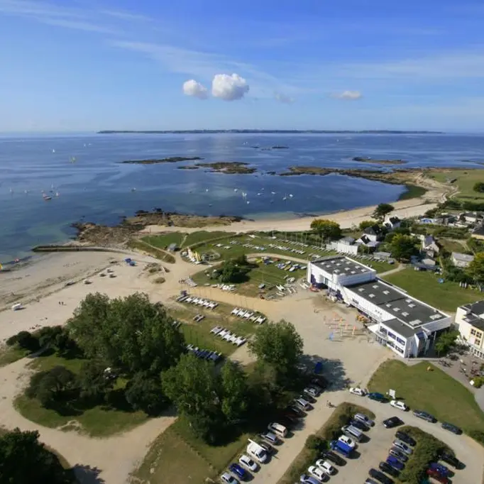 centre-nautique-Larmor-Plage-Groix-Lorient-Morbihan-Bretagne-Sud