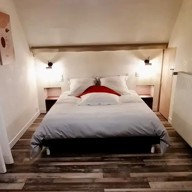 meuble-plumelin-domaine-legendes-tour-merlin (3)