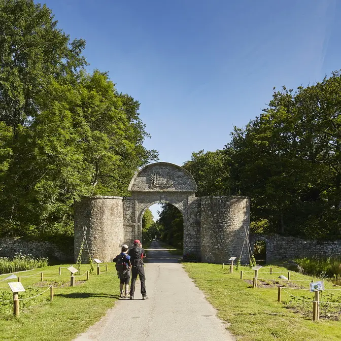 porche-parc-chateau-keraveon-erdeven_1008x672
